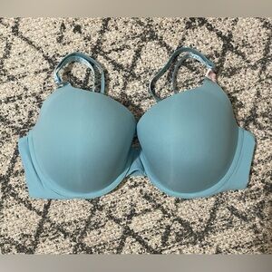 Victorias Secret Push up Bra Size 38D
